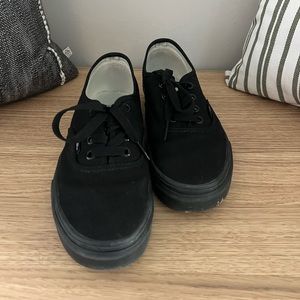 Black lace up vans
